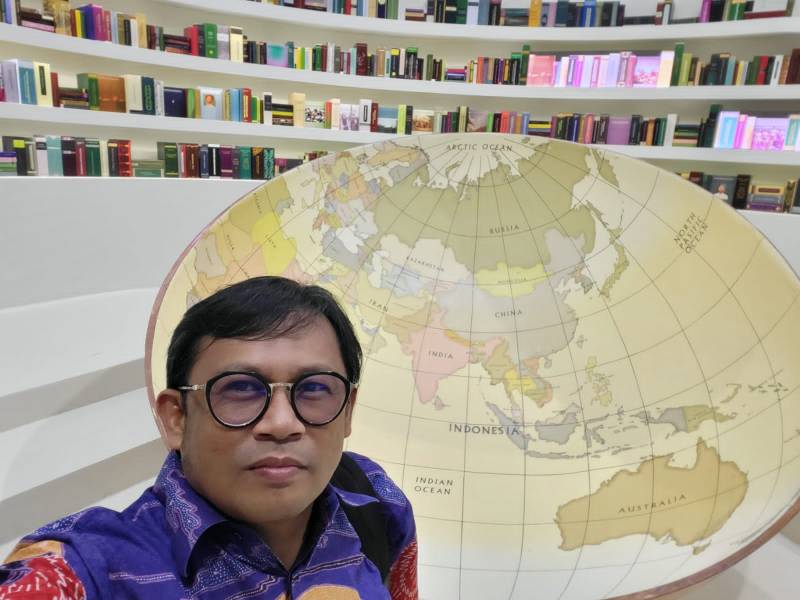 Guru Adalah Panggilan Jiwa untuk Mengabdi