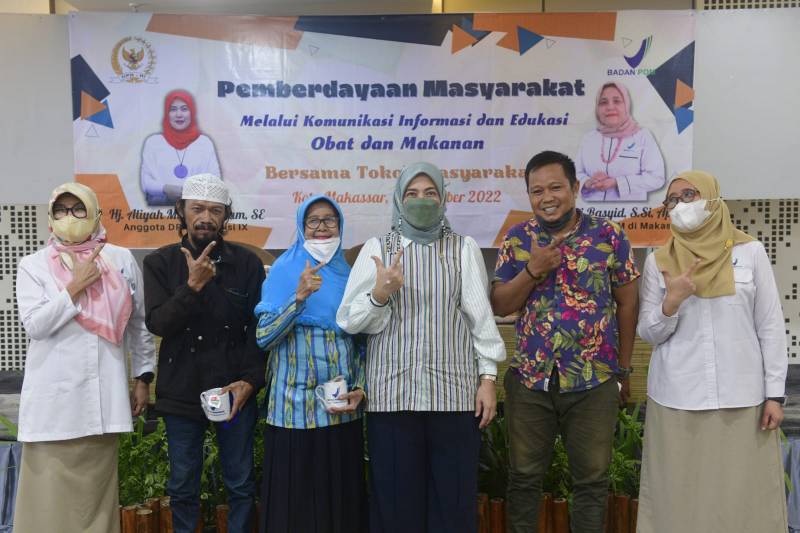 Pastikan Keamanan Masyarakat, Aliyah Mustika Ilham Gandeng BBPOM Gelar Sosialisasi KIE