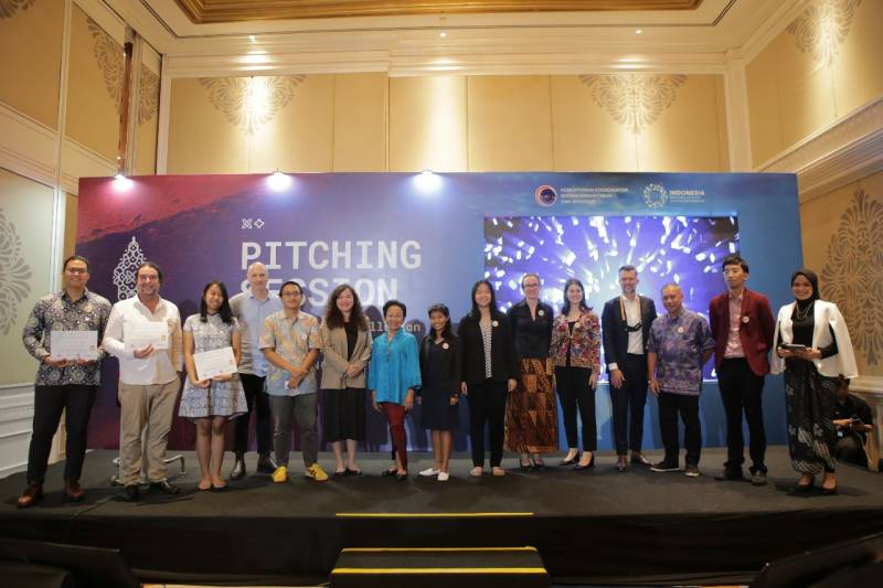 Demo Day untuk Mengentaskan Polusi Plastik Laut dari Hulu ke Hilir: Bagaimana Start-up dapat Mengatasi Krisis Sampah Plastik