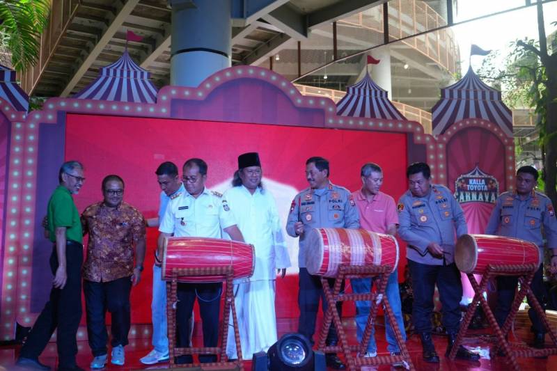 Kalla Toyota Carnaval 2022 Resmi Dibuka Oleh Kapolda Sulsel, Walikota Makassar dan CEO Kalla Toyota