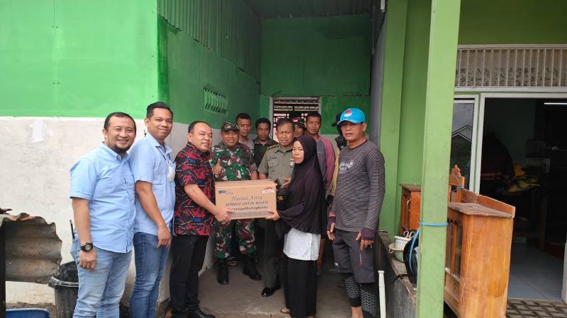 Astra & Kodam Bedah Rumah Warga Kapasa