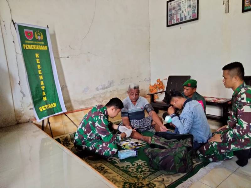 Peduli Veteran, Kodim 1401 Majene Melaksanakan Pemeriksaan Kesehatan