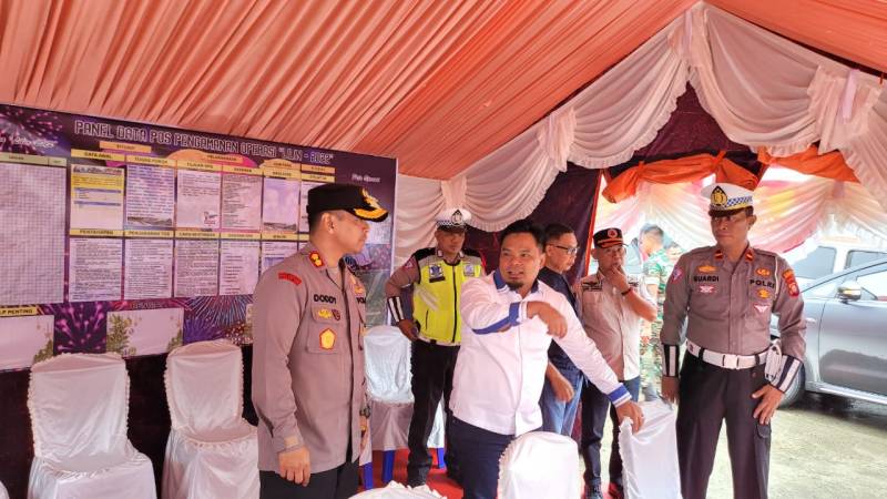 Cek Kesiapan Posko Nataru di Kecamatan Enrekang dan Alla, Wabup: Semua Posko Siaga
