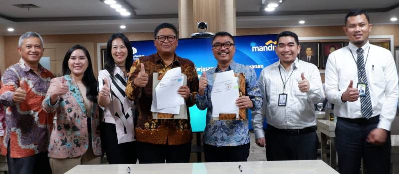 Penuhi Kebutuhan Transaksi, Bank Mandiri Gandeng Bank Sulselbar Sinergi Luncurkan KKP Domestik