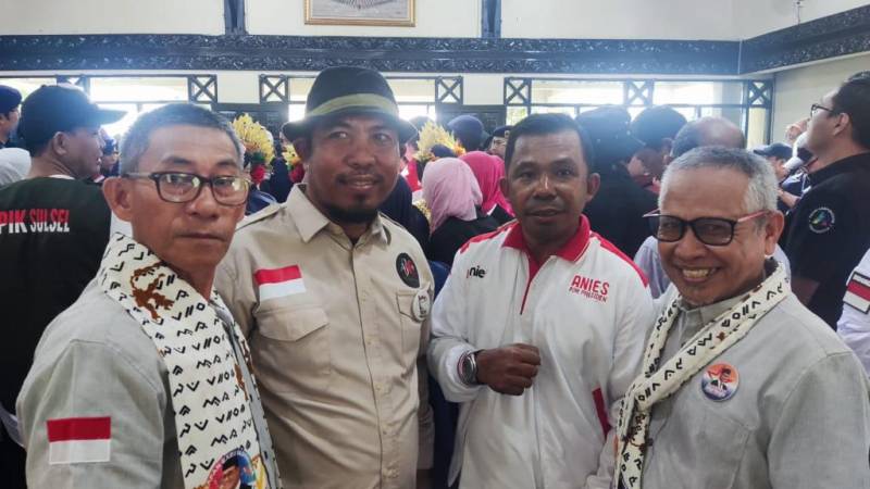 Ratusan Relawan Jarnas ABW Sulsel Sambut Kedatangan Anies, Ramaikan Rapat Akbar NasDem