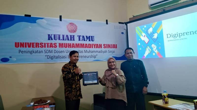 Perkuat Kerja Sama dengan UMSi, Dosen Universitas Handayani Jadi Pembicara dalam Peningkatan SDM UMSi