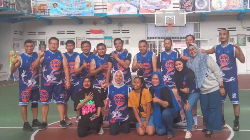 Alumni 2000 Juara III Kompetisi Basket KBA SMP Negeri 5 Makassar