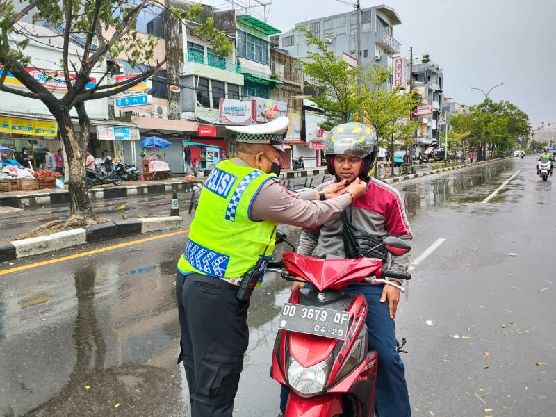 Satlantas Polres Pelabuhan Berikan Imbauan Keselamatan Berlalulintas