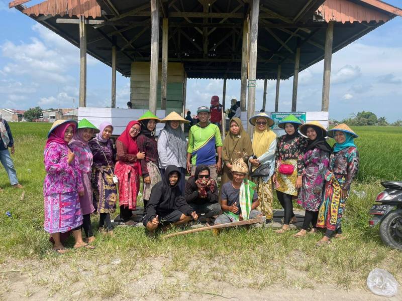 PAUD Negeri Percontohan Sidrap Gelar Field Trip Bertajuk Kucinta Sidrap Dengan Sawahnya