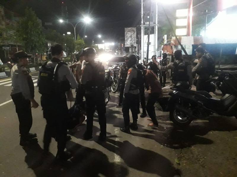 Berebut Lahan Parkir, Dua Kelompok Pemuda di Makassar Tawuran