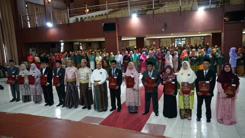 14 ASN UIN Makassar Peroleh Satyalancana Karya Satya