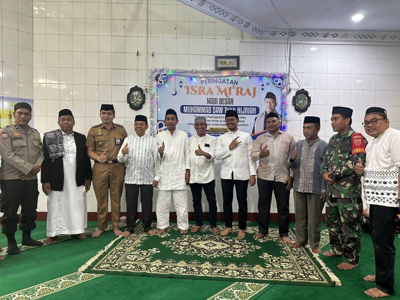 Pesan Penting Rudianto Lallo Pada Peringatan Isra Mi'raj di Kelurahan Buloa
