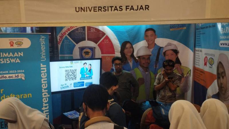 Unifa Perkenalkan Program RPL di Sulawesi Education & Techno Expo 2023