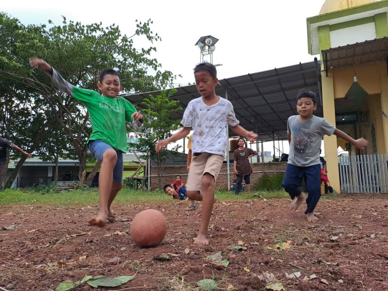 Bersama SoKlin, Anak Bebas Bereksplorasi. Karena Berkeringat Itu Asik!