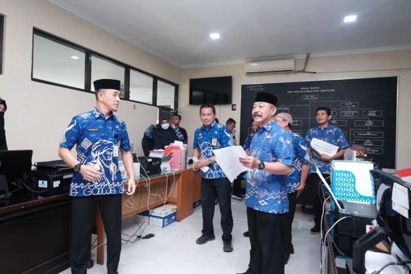 Sidak ASN, Wabup Gowa Minta Pelayanan Publik  Tetap Maksimal Selama Ramadan 