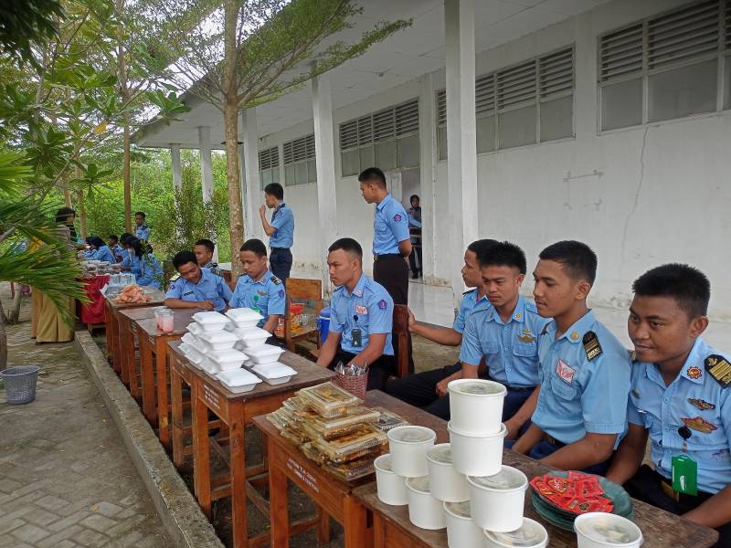 Siswa SMKN 3 Selayar Tampilkan Produk Kewirausahaan dan Produk Kreatif