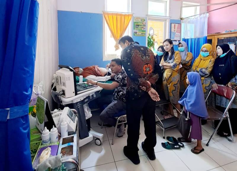 UPTD Puskesmas Kalaena Lakukan Pemeriksaan USG Bagi Ibu Hamil