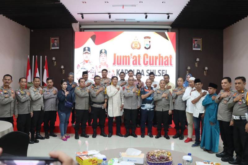 Serap Aspirasi Masyarakat, PJU Polda Sulsel Bersama Polres Pelabuhan Gelar ‘Jumat Curhat’