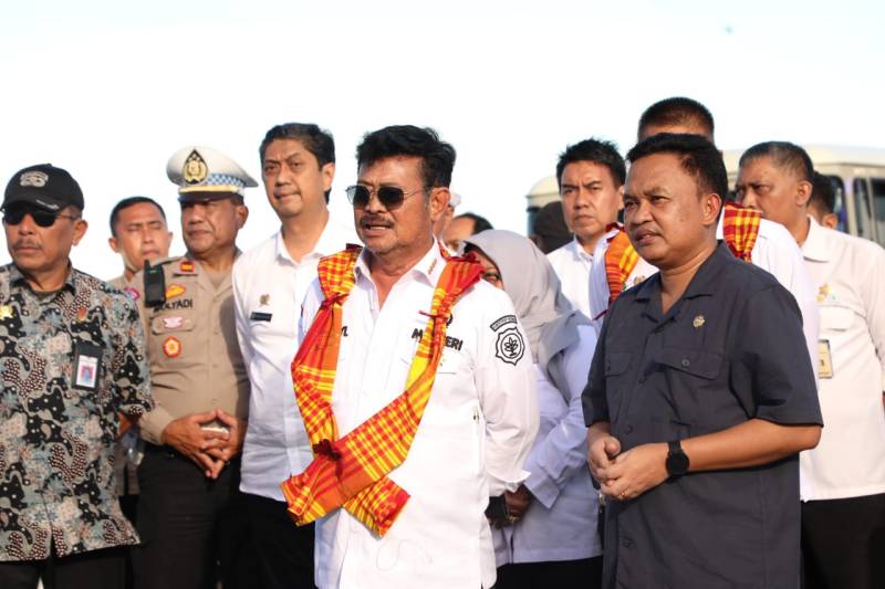 Mentan Ingin Jadikan Bantaeng Percontohan Perlindungan Petani di Indonesia