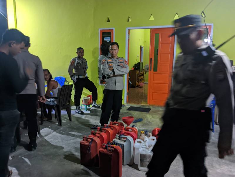 Antisipasi Gangguan Kamtibmas, Polres Bantaeng Gelar Cipkon dan Patroli