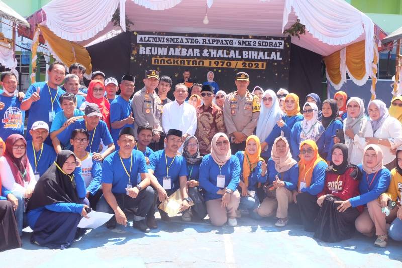 Muslimin Bando Hadiri Reuni SMK Neg 2 Sidrap