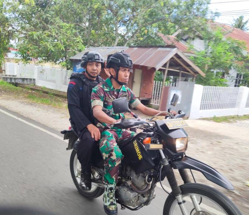 Wujud Sinergitas TNI-Polri, Brimob Bone dan Kodim 1407 Gelar Patroli Gabungan