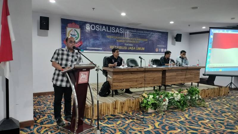 Anggota DPRD Kota Makassar, Irwan Djafar Sosialisasi Perda Retribusi Jasa Umum