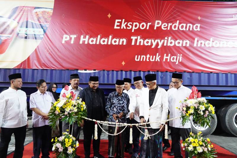 Menag Lepas Ekspor Perdana Makanan Siap Saji Jemaah Haji ke Saudi