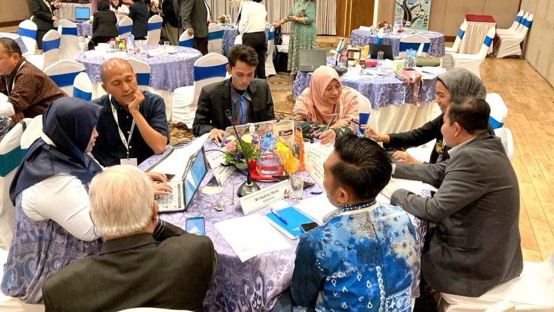 Bersama Peserta Lintas Negara, Ketua FKS dan NGO Kab Wajo Ikuti Workshop Regional WHO