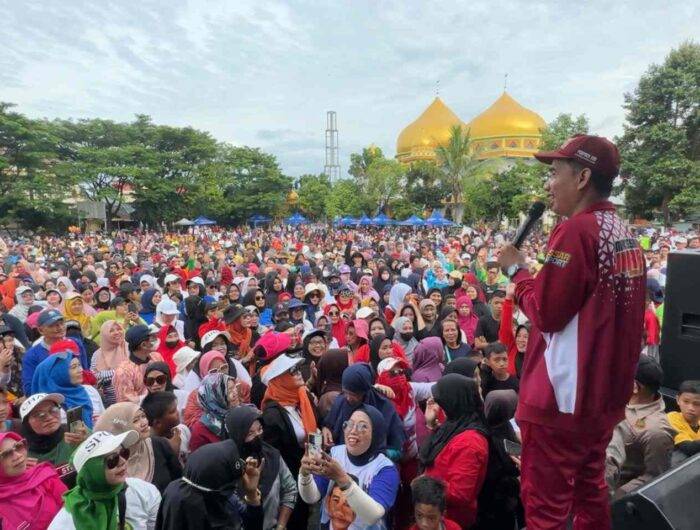 Jalan Sehat Anak Rakyat Kecamatan Biringkanaya Dibanjiri Warga, Panitia: 20 Ribu Peserta Datang