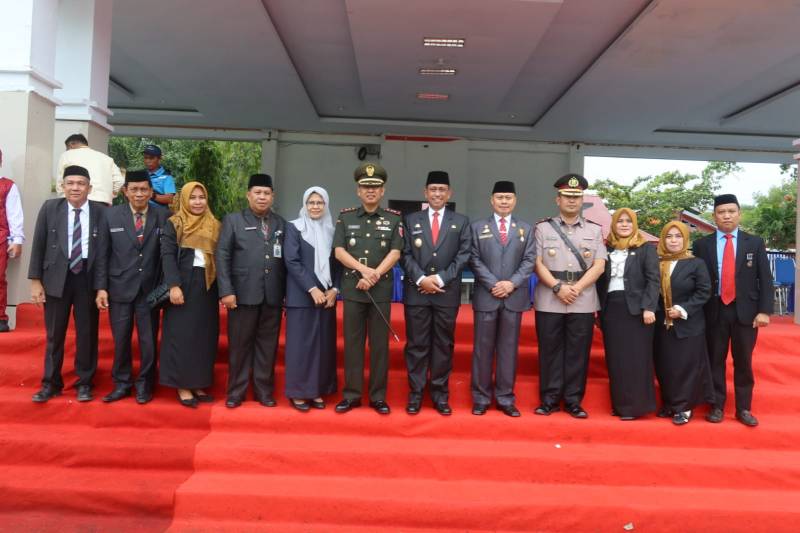 Berlangsung Semarak, Bupati Wajo Jadi Pembina Upacara Hari Pendidikan Nasiona