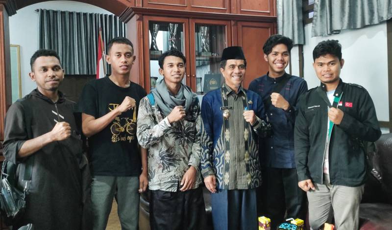 Lima Mahasiswa Sudan Asal Selayar Tiba di Benteng
