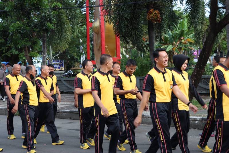 Jaga Kebugaran Tubuh, Personel Polres Pelabuhan Rutin Gelar Olahraga Bersama