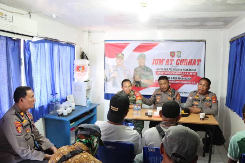 Dengar Keluhan dan Aspirasi Masyarakat, Polres Pelabuhan dan TNI Gelar ‘Jumat Curhat’
