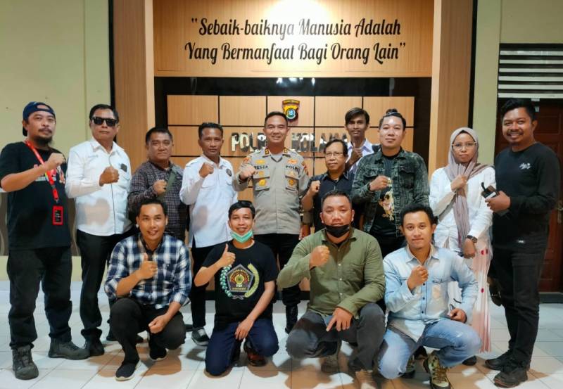 PWI Kolaka Silaturahmi Dengan Kapolres Kolaka