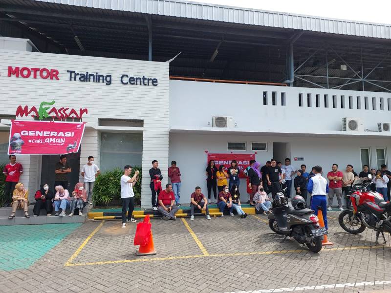 Astra Motor Sulsel Edukasi #Cari_Aman ke Karyawan