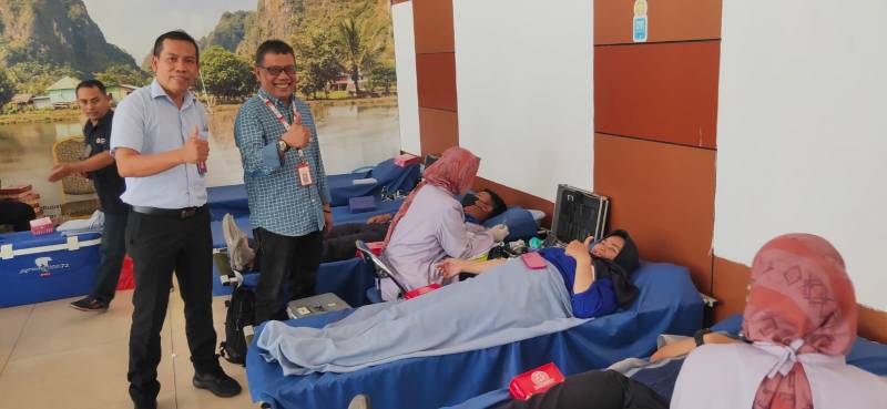 PMI Makassar Apresiasi Donor Darah Lion Air Makassar