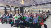 IMG-20230725-WA0022 Jemaah Haji Kloter 27 Sulawesi Tenggara Diterima Wakil Bupati Kolaka
