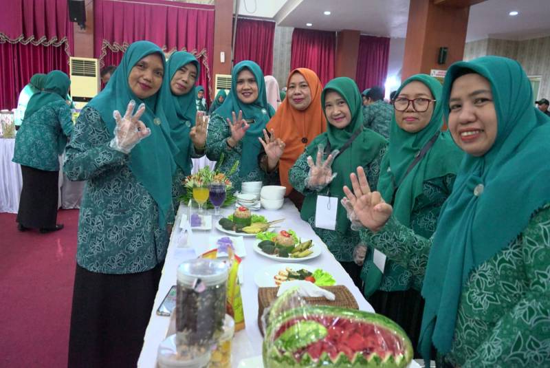 Dibuka Gubernur Sulsel, TP PKK Lutim Tampilkan Pangan Olahan Pada Festival B2SA Tahun 2023