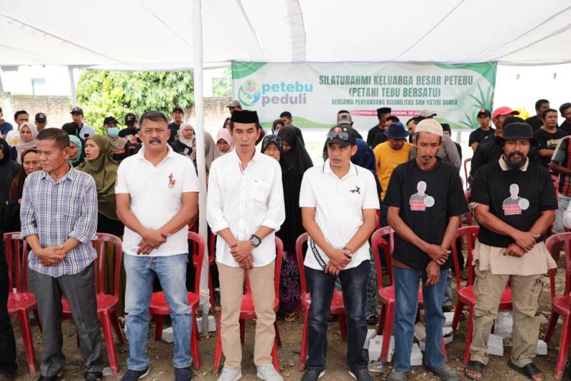 Petani Tebu Dukung Ganjar Peduli Penyandang Disabilitas hingga Anak Yatim di Bone