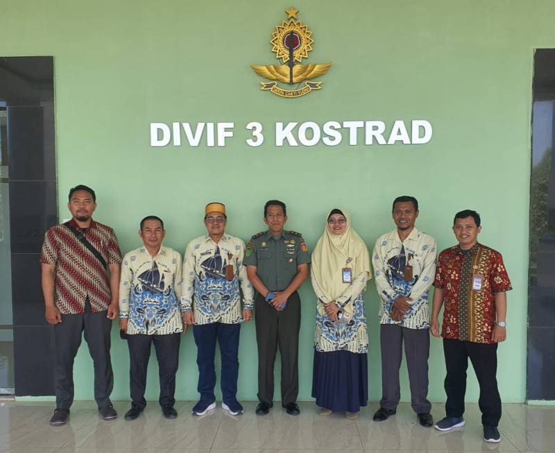 Atasi Krisis Air MAN IC Gowa Minta Bantuan ke Divisi Infanteri 3 Kostrad