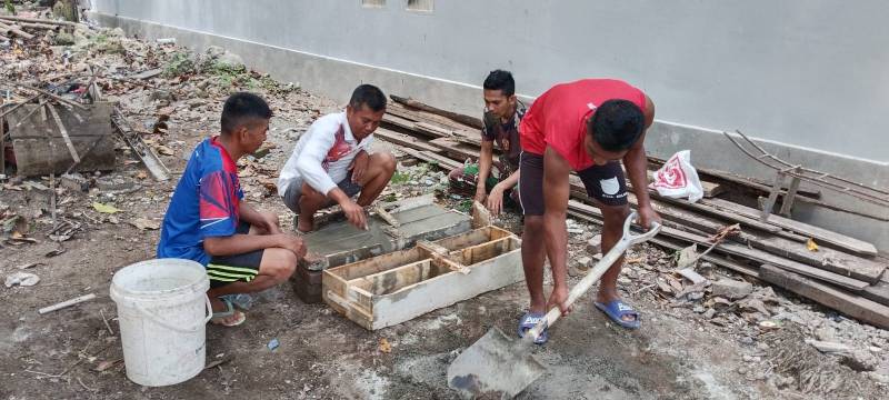 Satgas TMMD 117 Kodim 1411/BLK Pasang Patok Jalan