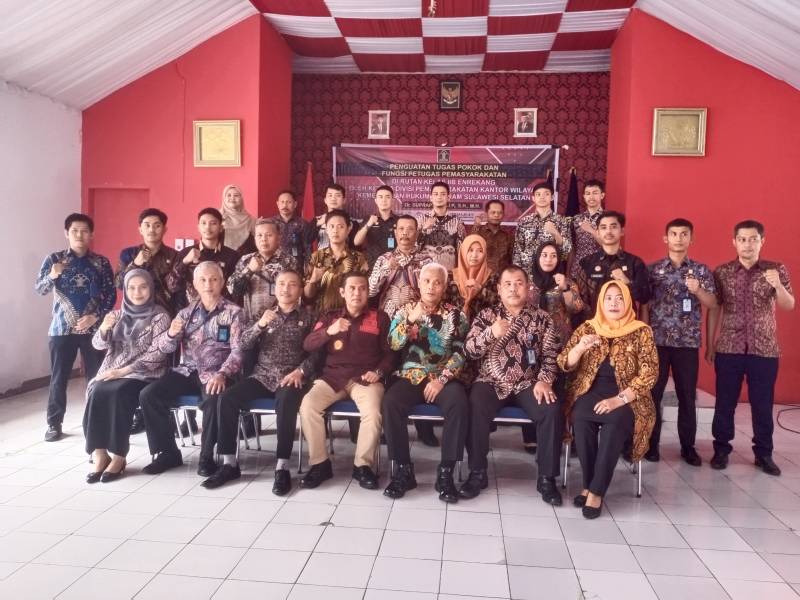 Berkunjung Ke Rutan Enrekang, Kadiv Pemasyarakatan Sulsel Lakukan Monitoring dan Evaluasi