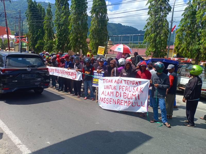 Terus Perjuangkan Hak Rakyat Korban Penggusuran PTPN XIV, AMPU Kembali Berunjuk Rasa