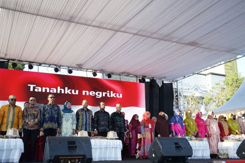 Dekranasda Lutim Ikuti Devile Expo Dekranasda Sulsel Kreatif Andalan Tahun 2023 di Wajo