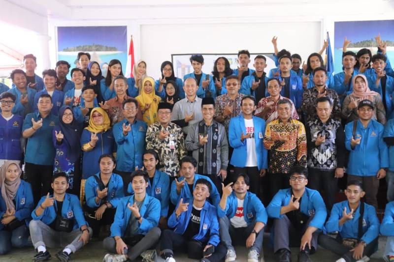 Wabup Saiful Arif Terima Mahasiswa KKNT Universitas Fajar