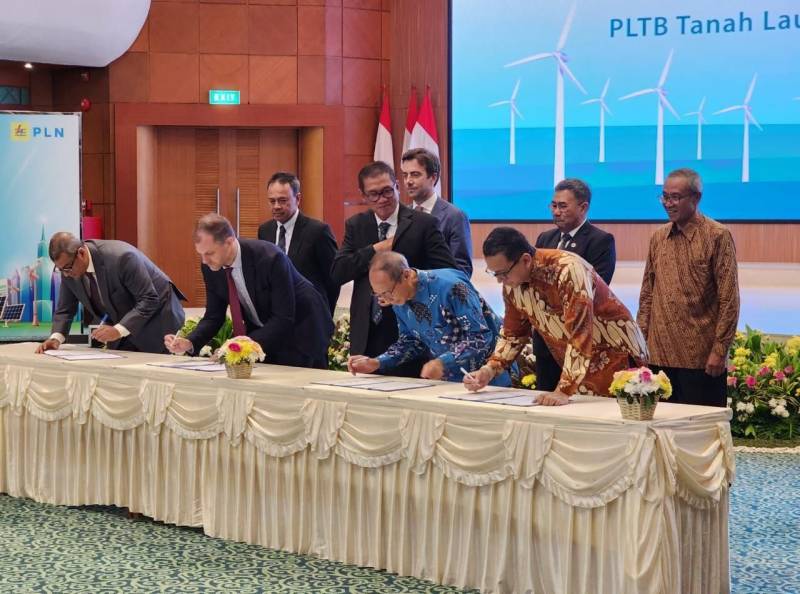 Jadi Panelis Diskusi di SBM ITB, Dirut PLN Paparkan Kunci Sukses Proyek Kelistrikan di Indonesia