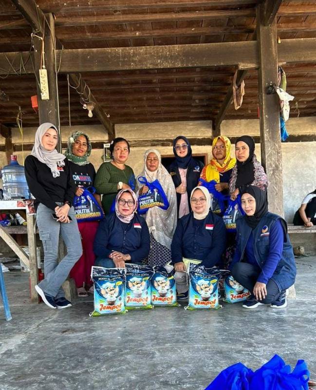 Jumat Berkah, Upaya Konsisten Kader NasDem se-Sulsel Menebar Kebaikan