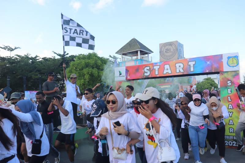 Wabup Lepas Peserta Selayar Colour Run 2023 