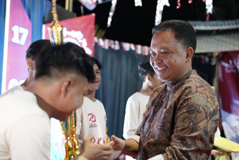 Bupati Bantaeng Ilham Azikin Buka Pesta Rakyat Remaja Kreatif Mangga Family